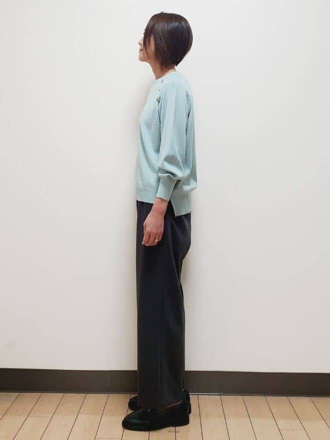 yuuさんの「Reflect｜【ゆったり着られる◎】ラグランスリーブニット」を使ったコーディネート