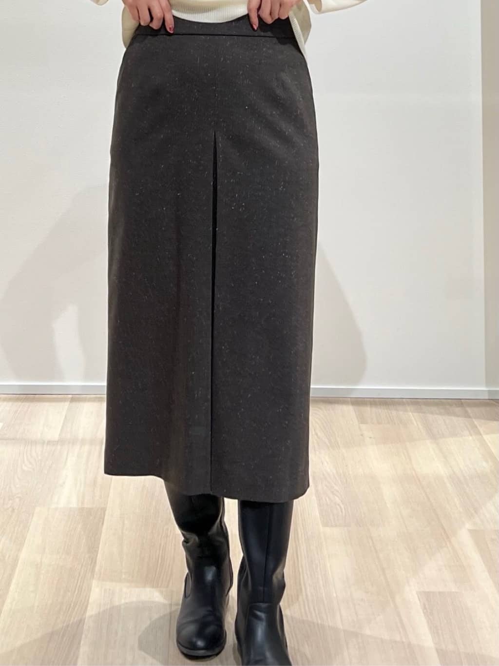 TOMOMIさんの「UNTITLED｜【洗える】モックネックミラノリブニット」を使ったコーディネート