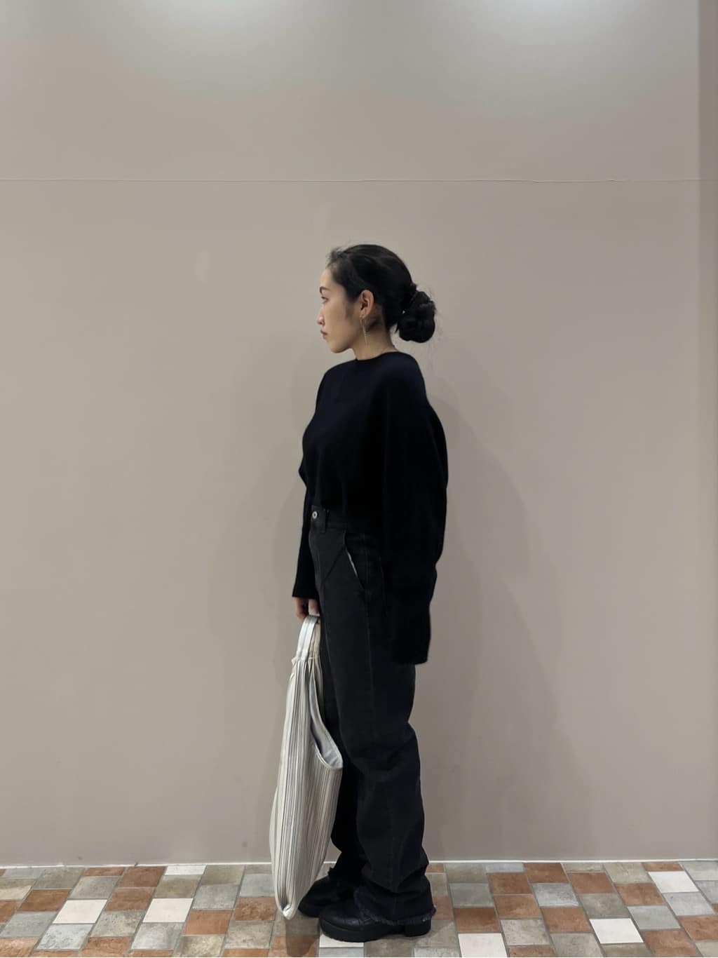 Uminoさんの「INDIVI｜【洗える】ヘアリーフォルムニット」を使ったコーディネート