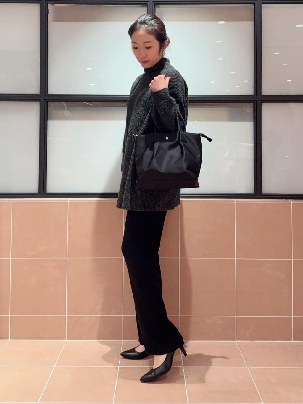 kaoriさんの「ESPERANZA｜◆【晴雨兼用/12時間パンプス】約7.5cm 歩きやすくて疲れにくい」を使ったコーディネート