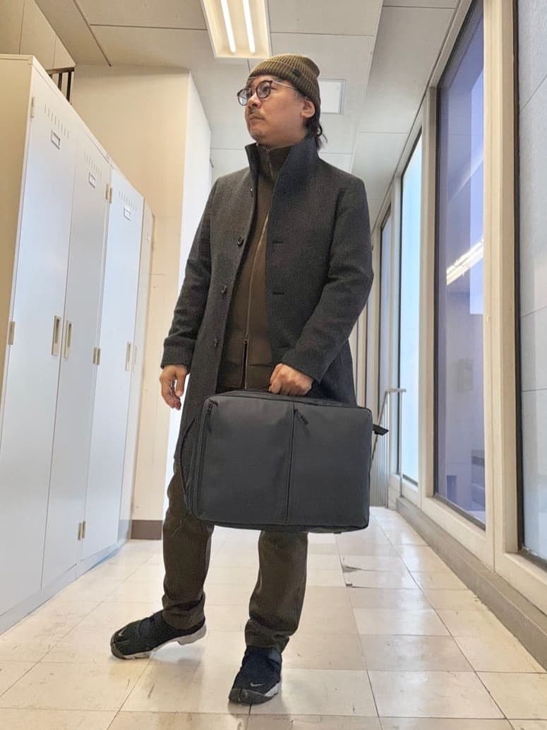 MAKOTO AIさんの「TAKEO KIKUCHI｜カシミヤブレンド ビーバー調ピンヘッドスタンドカラーコート」を使ったコーディネート
