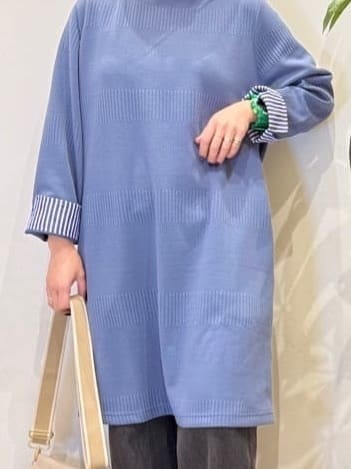 misakiさんの「SHOO･LA･RUE｜【体型カバー/洗濯機可/S-LL】お袖ストライプAラインチュニック」を使ったコーディネート