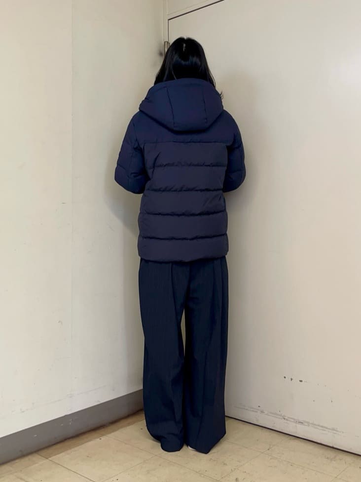 iwさんの「TAKEO KIKUCHI｜カラーコンビ ダウンブルゾン」を使ったコーディネート