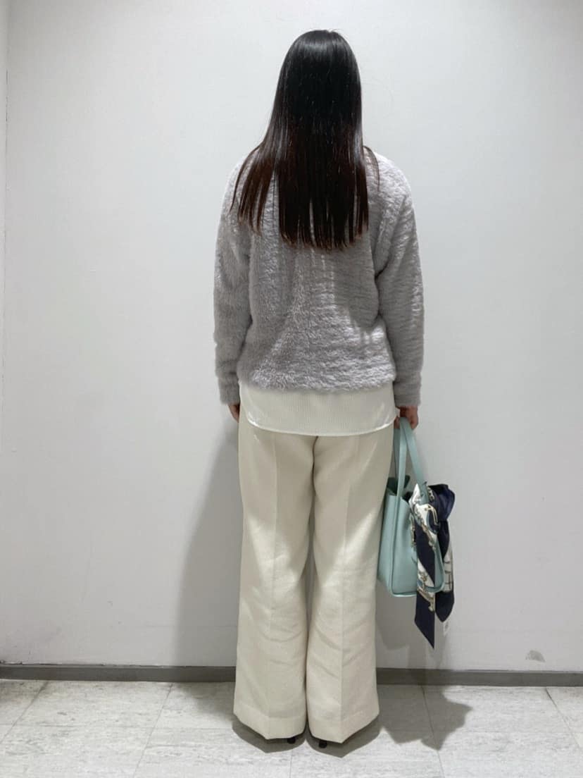 meiさんの「INDIVI｜【コットン】シャツ切り替えカットソー」を使ったコーディネート
