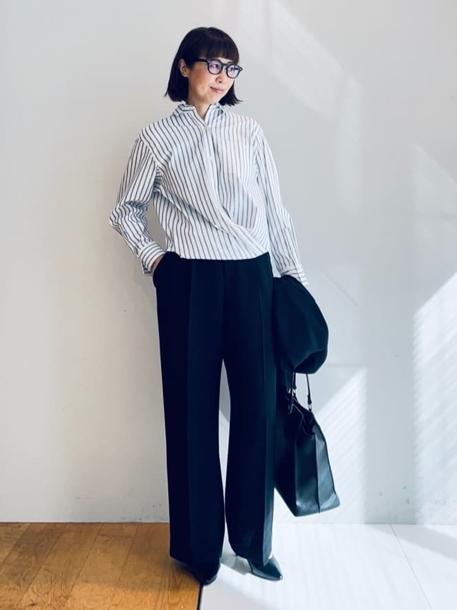 murayamaさんの「INDIVI｜【洗える／多機能／SETUP可】着る日傘ダブルジャケット」を使ったコーディネート