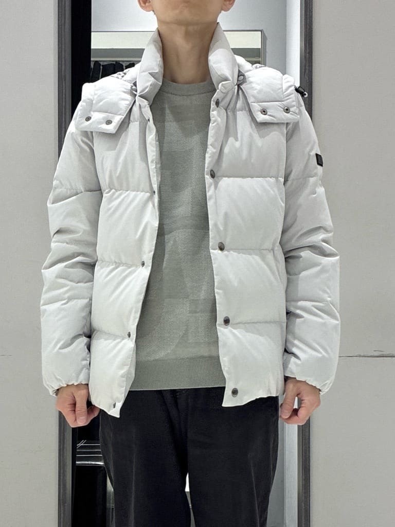 わいずみさんの「TAKEO KIKUCHI｜【袖取り外し可】デタッチャブル ダウンブルゾン」を使ったコーディネート