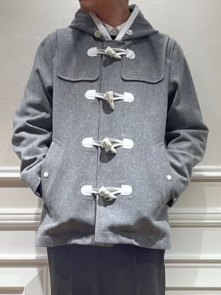 橋本さんの「DRESSTERIOR｜◆グレー メルトンダッフルジャケット」を使ったコーディネート