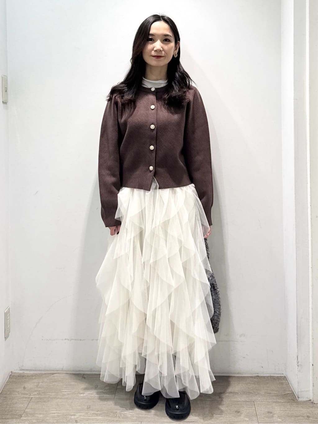 yuicciさんの「OPAQUE.CLIP｜シアーハイネックトップス【洗濯機OK】」を使ったコーディネート