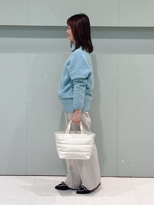 makiさんの「UNTITLED｜【ミディ丈/軽やか】セミラグランリバー コート」を使ったコーディネート