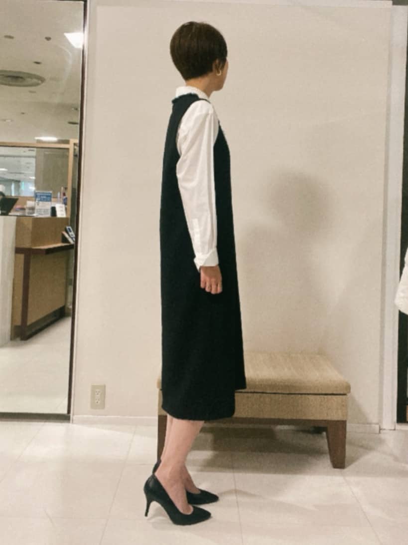 IWAMOさんの「UNTITLED｜【洗える/細見え】ツイード ジャンパースカート」を使ったコーディネート