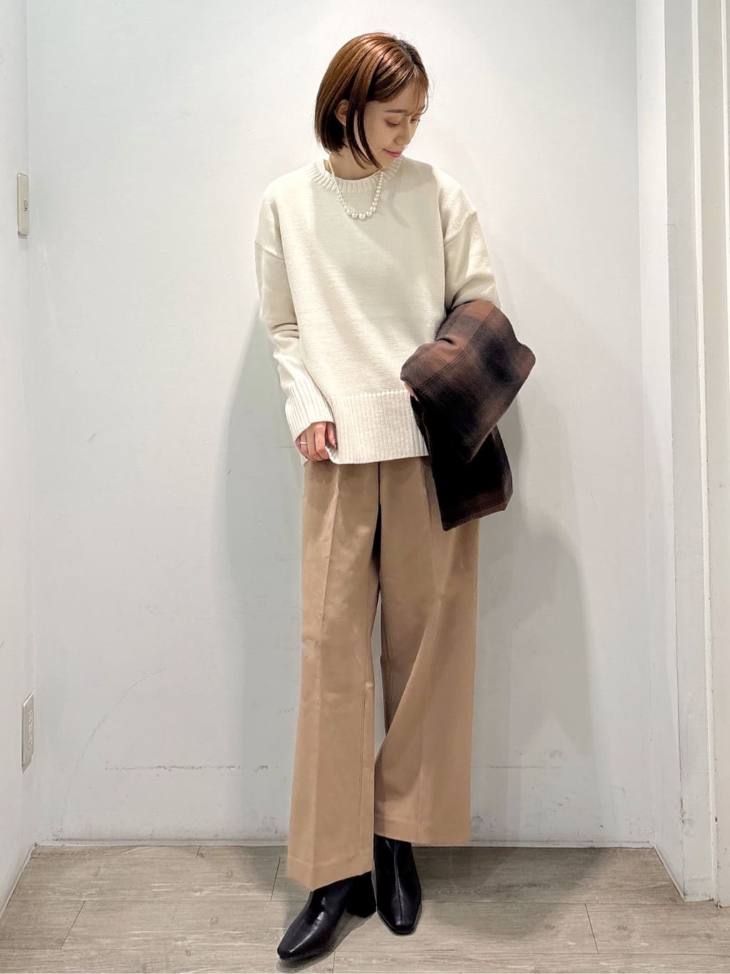 ぶまりんさんの「OPAQUE.CLIP｜ウォームタッチ イージーワイドパンツ【洗濯機洗OK／ストレッチ】≪SS～LL≫」を使ったコーディネート