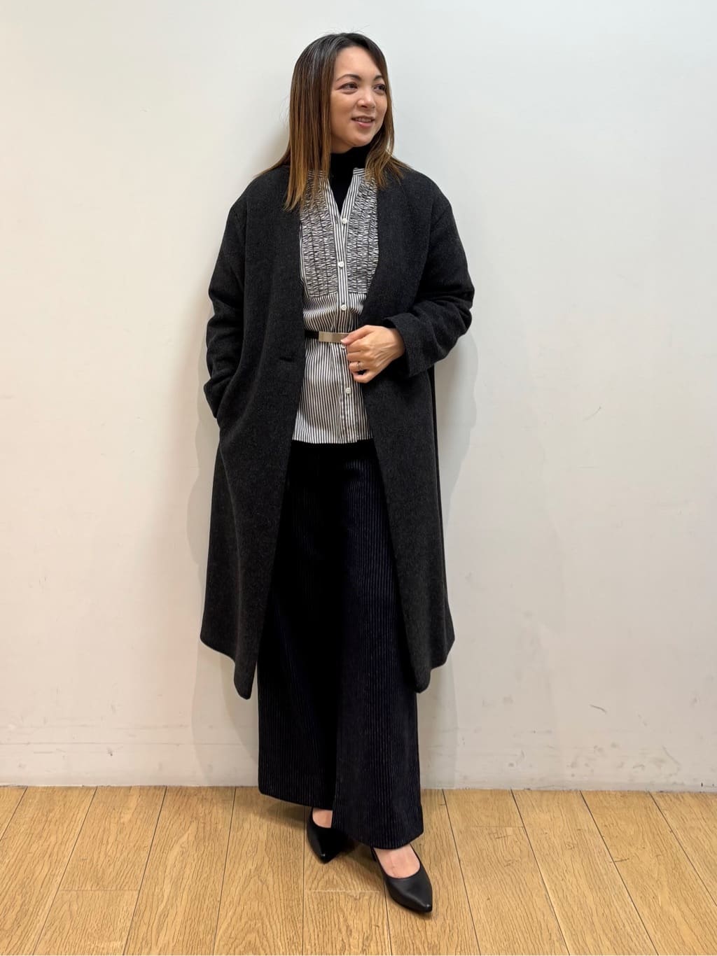 mikkoさんの「INDIVI｜【洗える】胸元タックフリル長袖ブラウス」を使ったコーディネート