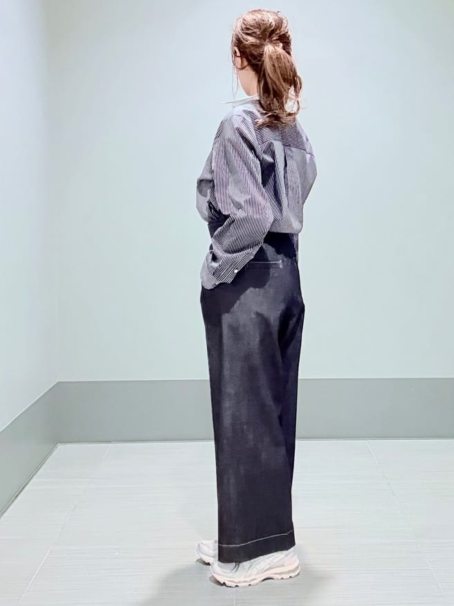 Yamaさんの「DRESSTERIOR｜◆【通勤/着映え/ウォッシャブル】オーバーシルエット クレリックシャツ」を使ったコーディネート
