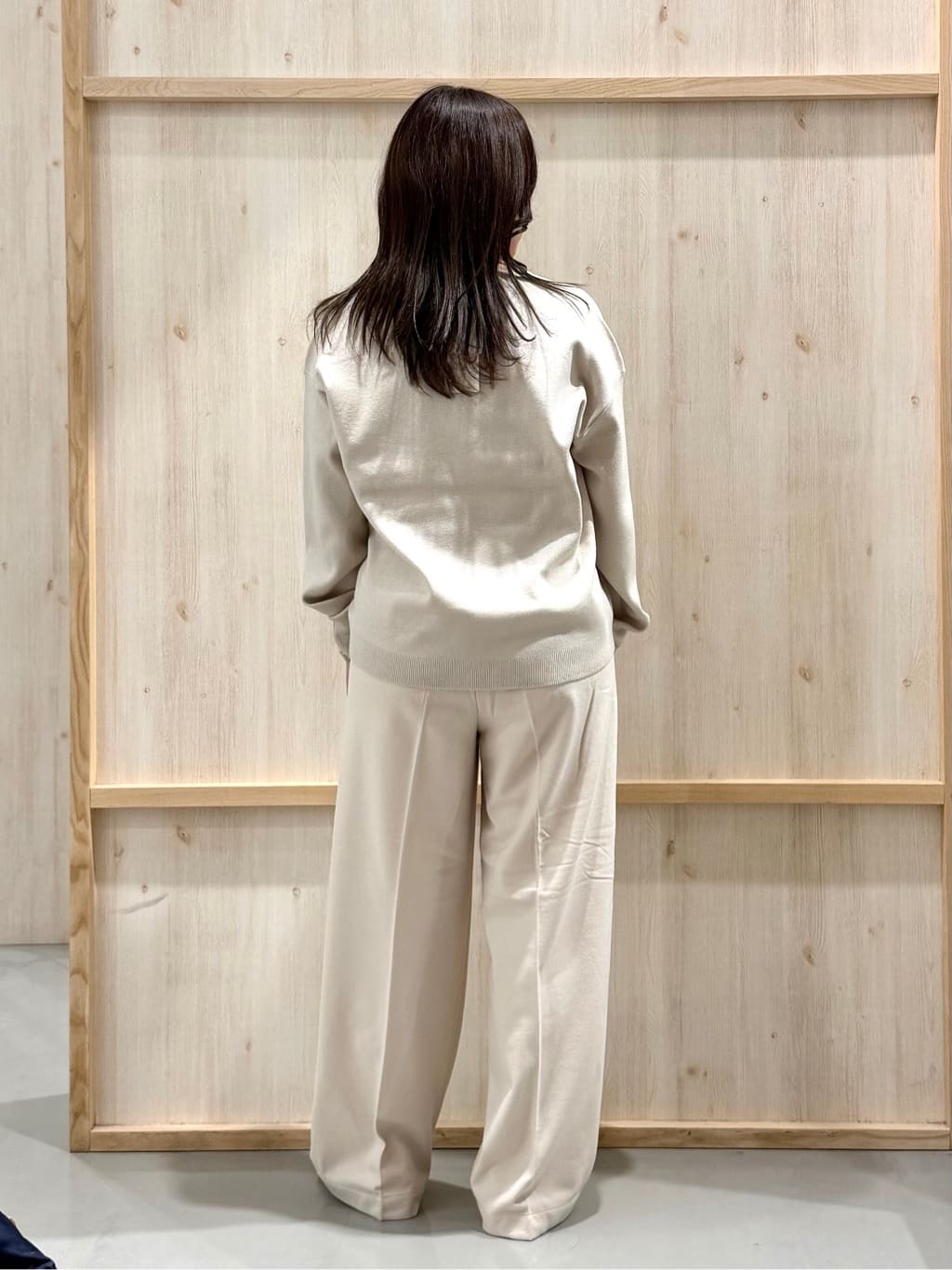 nanaさんの「THE SHOP TK｜【通勤にもデイリーにも】CAVIAN 金ボタンダブルブレストジャケット」を使ったコーディネート