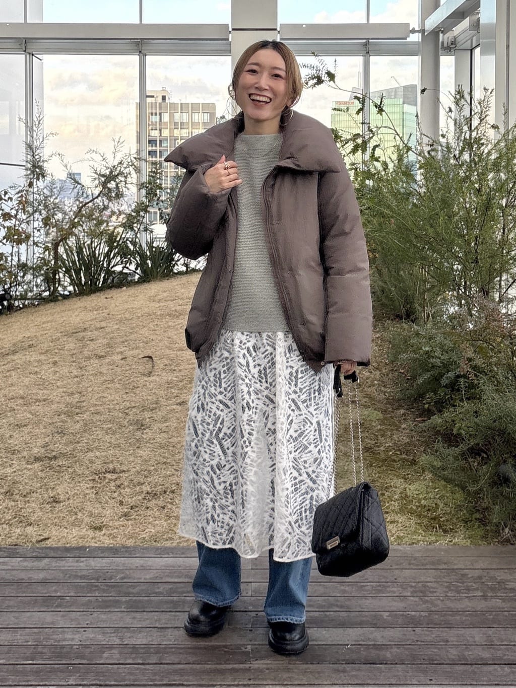 kotakiさんの「INDIVI｜【撥水／洗える／デザイン衿】ステッチレス ショートダウンコート」を使ったコーディネート