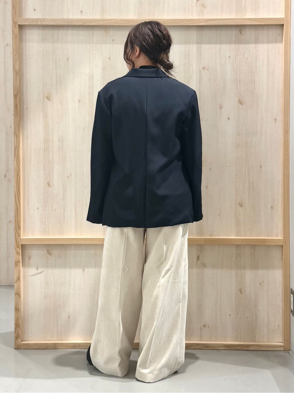 nanaさんの「THE SHOP TK｜【今羽織るなら】ダブルブレストジャケット【セットアップ可/洗える】」を使ったコーディネート