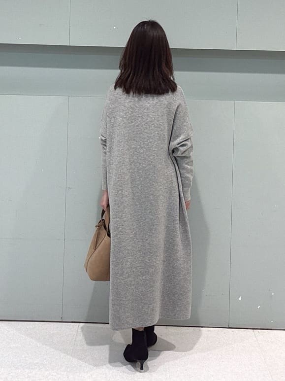 makiさんの「UNTITLED｜【はっ水機能/フード取り外し可/防寒】ロングダウンコート」を使ったコーディネート