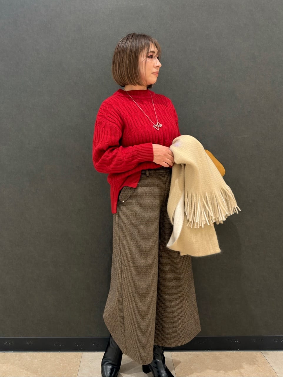 Megさんの「SHOO･LA･RUE｜【洗濯機可／毛玉レス】シンプルケーブル柄ニット」を使ったコーディネート