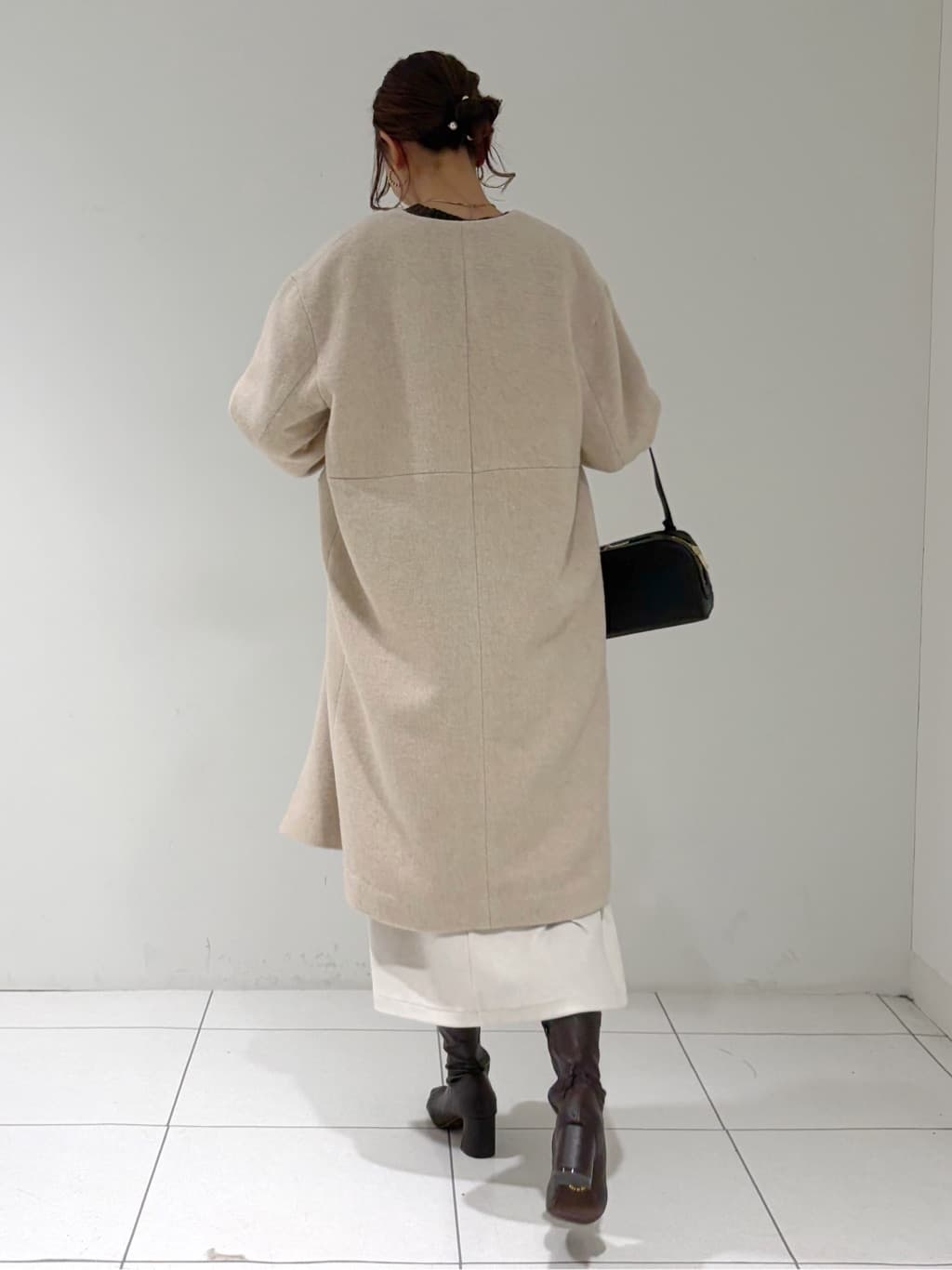 shioriさんの「INDIVI｜【洗える】ケーブルデザイン ラウンドヘムニット」を使ったコーディネート