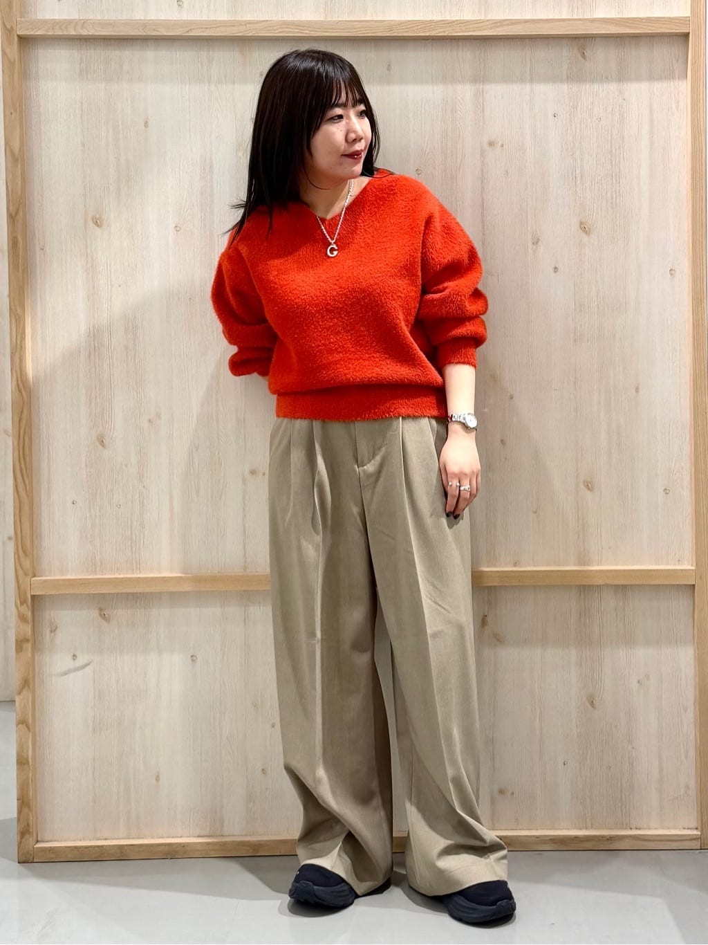 nanaさんの「THE SHOP TK｜纏うだけで大人上品 シャギーチェスターハーフコート」を使ったコーディネート