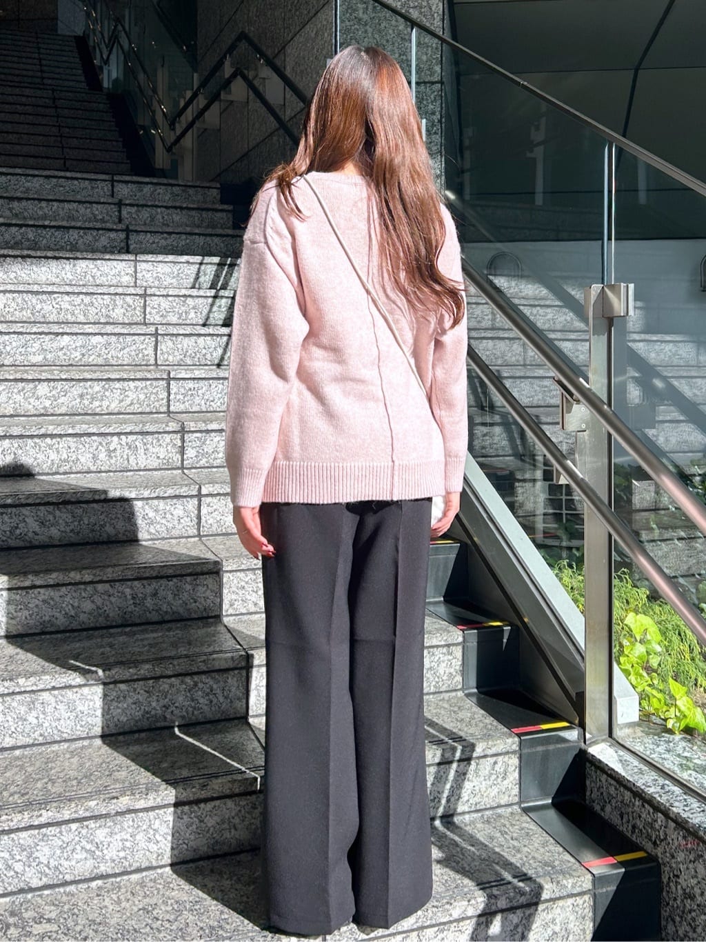 Risaさんの「OPAQUE.CLIP｜イージーフレアパンツ【洗濯機OK】」を使ったコーディネート