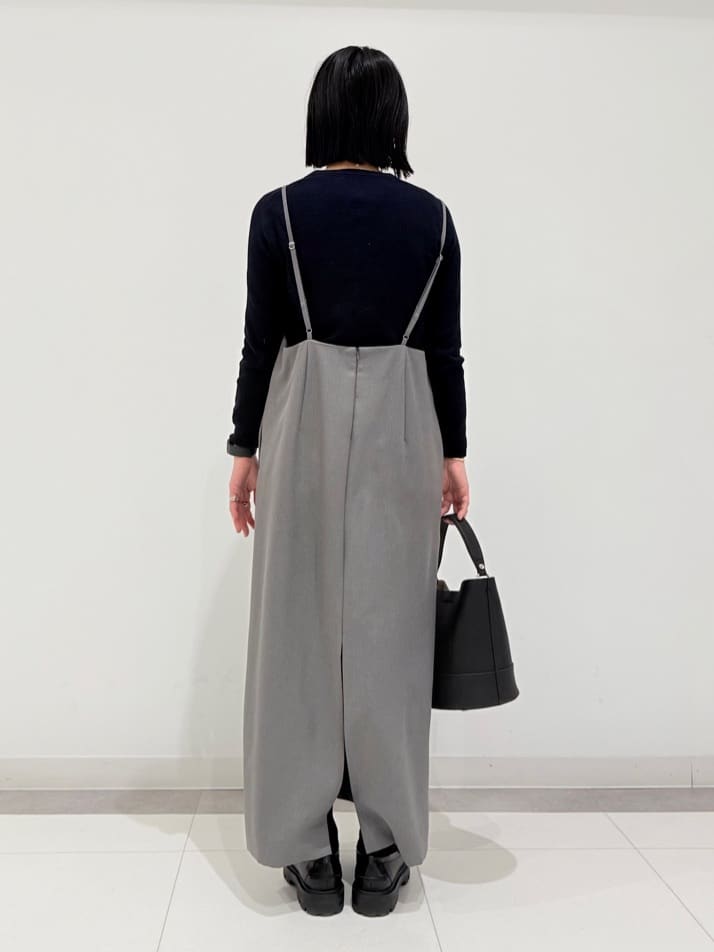 MIYAKAWAさんの「DRESSTERIOR｜ストレッチフルニードルニット」を使ったコーディネート