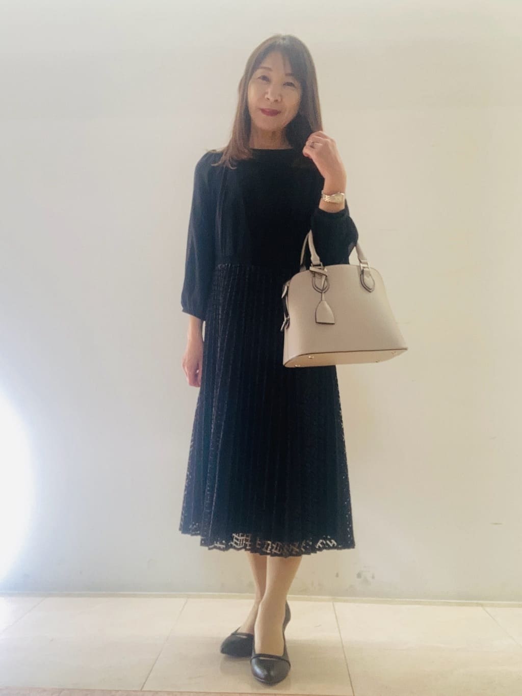 kurodaさんの「Reflect｜【SS-4Lサイズ】シフォン&times;幾何柄レースプリーツワンピース」を使ったコーディネート