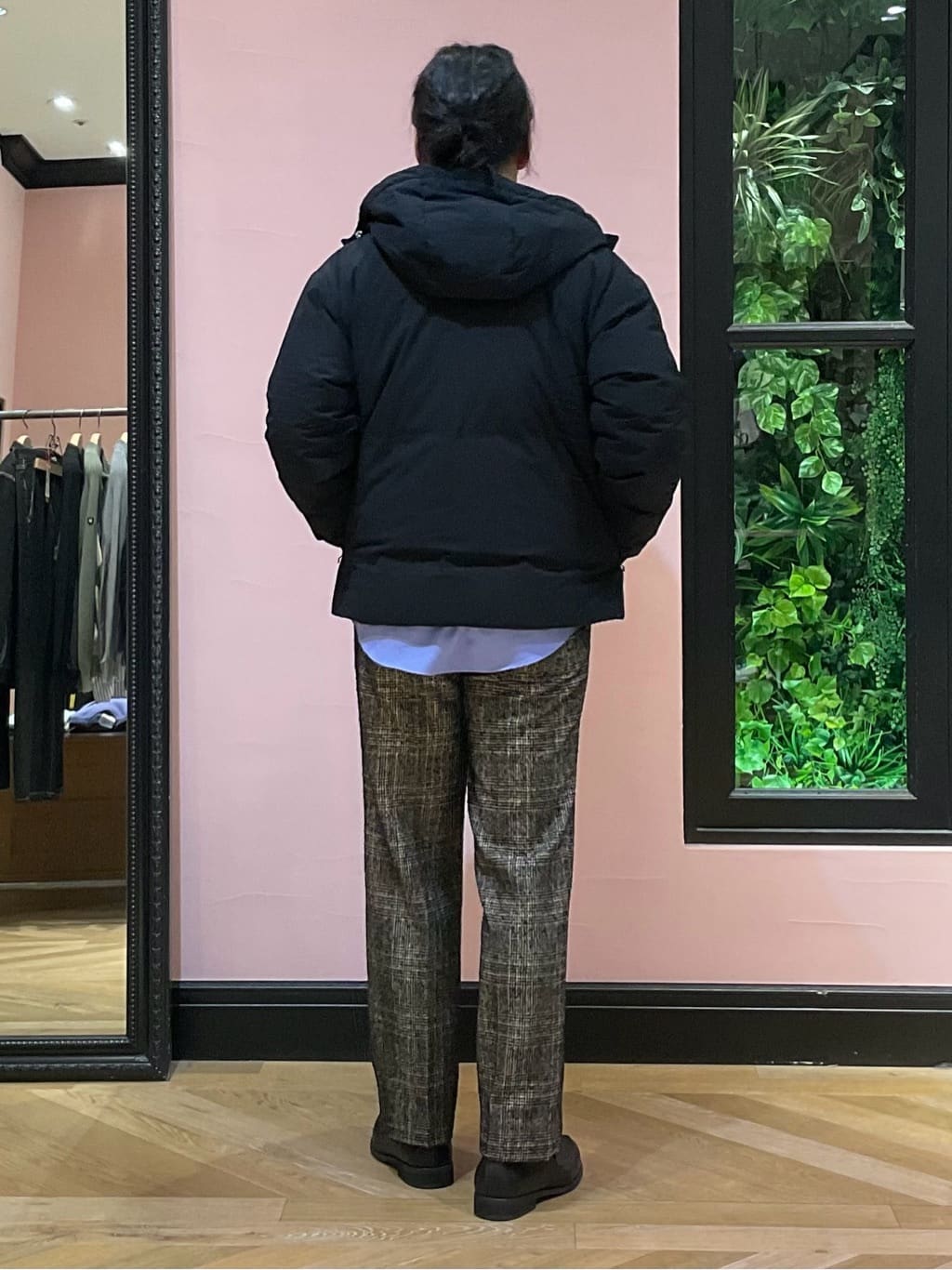 Nagaseさんの「DRESSTERIOR｜ウォッシャブル エンブレムカーディガン」を使ったコーディネート