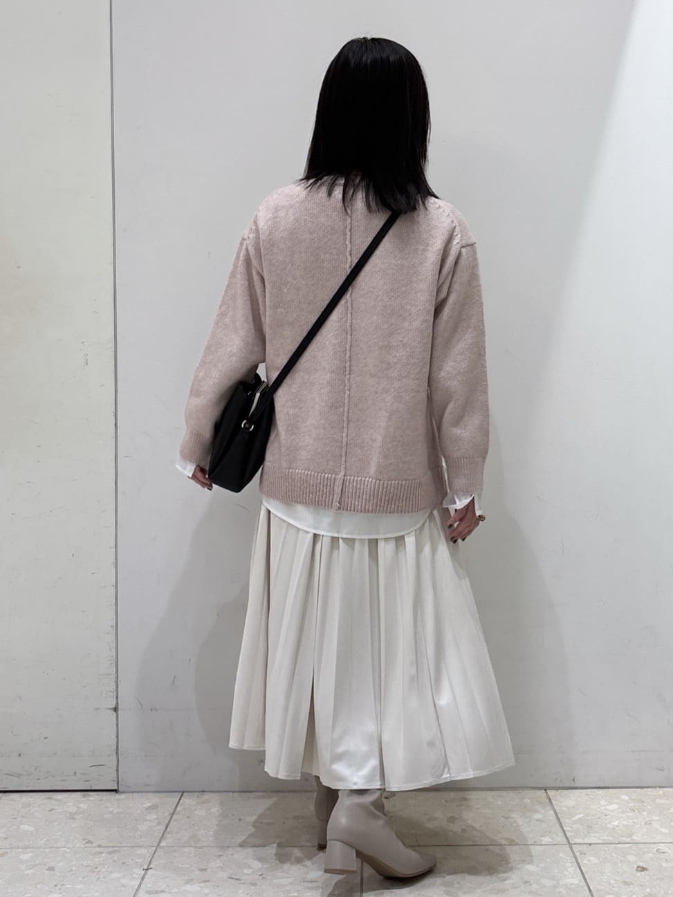 mameさんの「OPAQUE.CLIP｜カシミヤブレンドウールチェスターコート」を使ったコーディネート