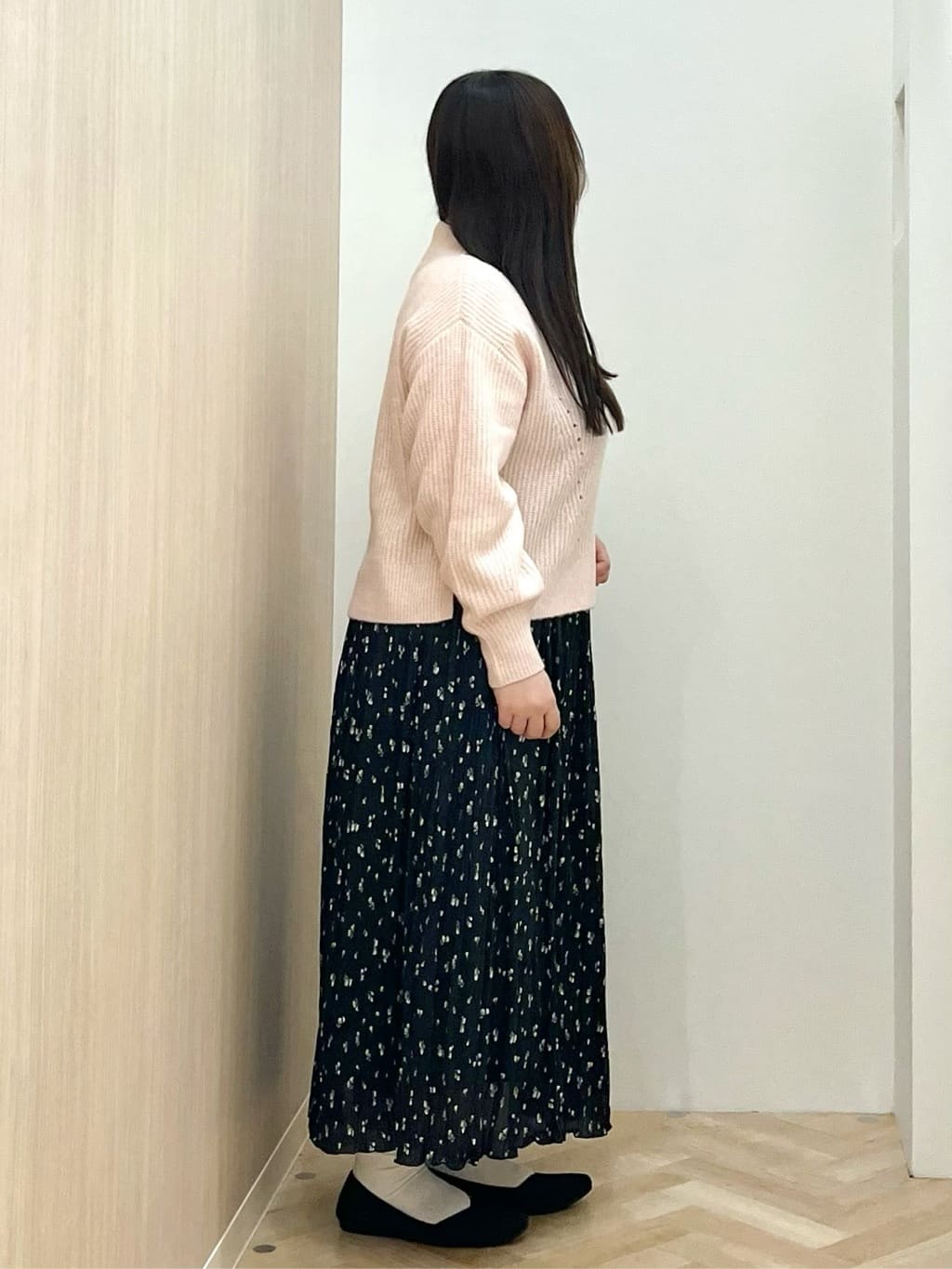 akariさんの「grove｜【洗える】ふんわりウール混ボトルネックニット」を使ったコーディネート