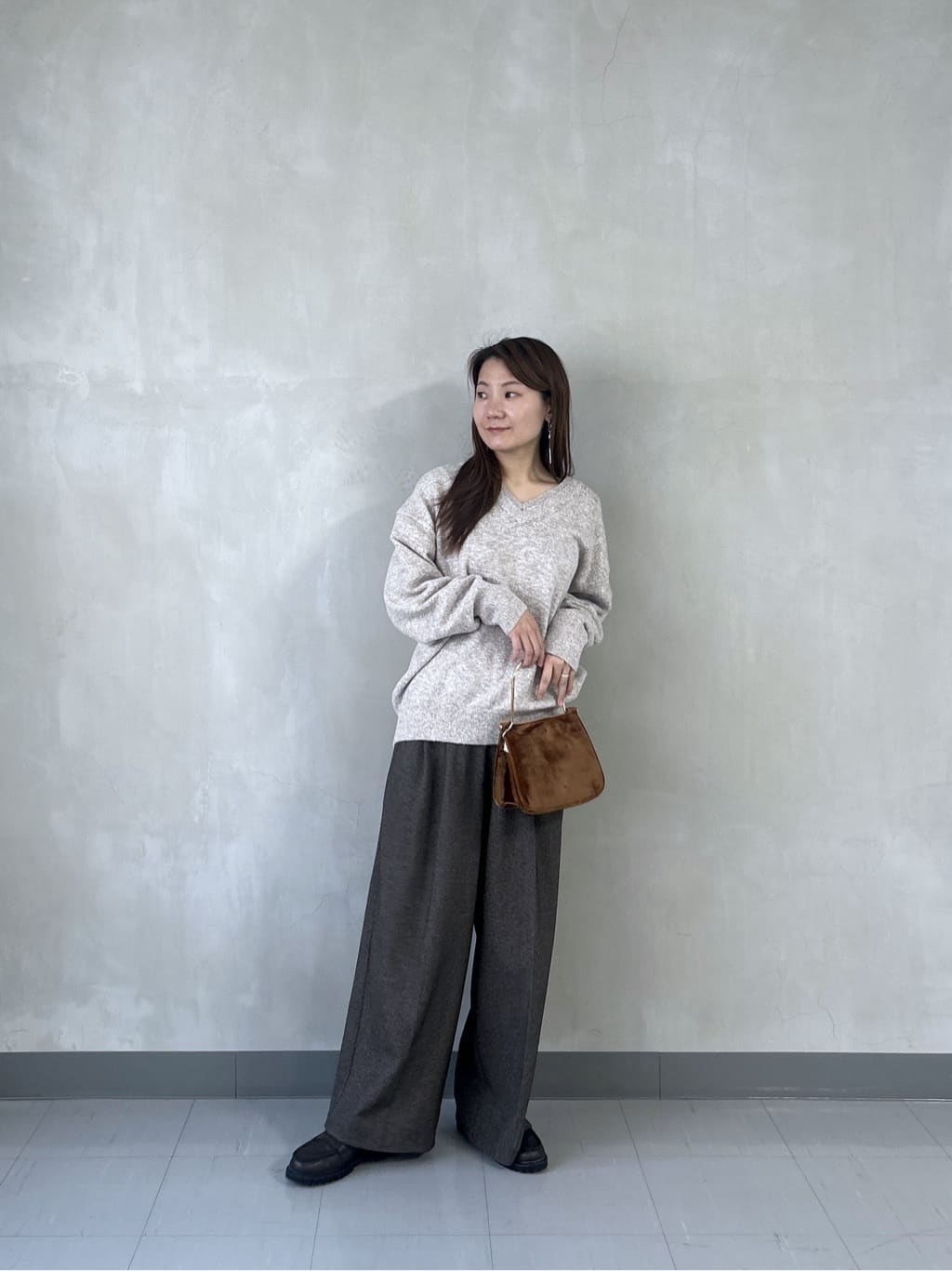 takaさんの「INDIVI｜ツイードタックワイドパンツ」を使ったコーディネート