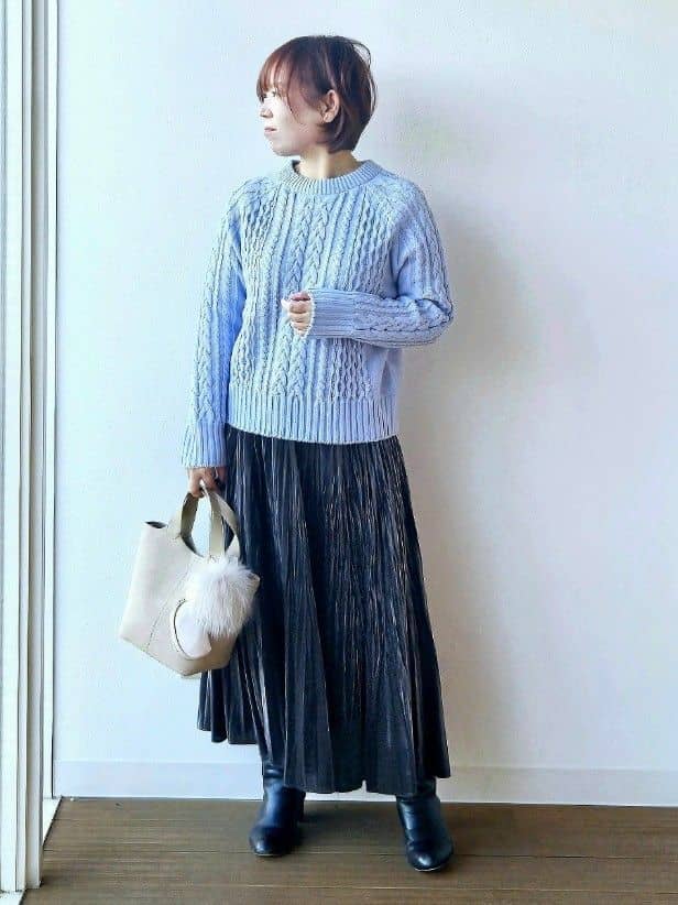 やじまさんの「UNTITLED｜【洗える】スポンディッシュ ケーブル柄ニット」を使ったコーディネート