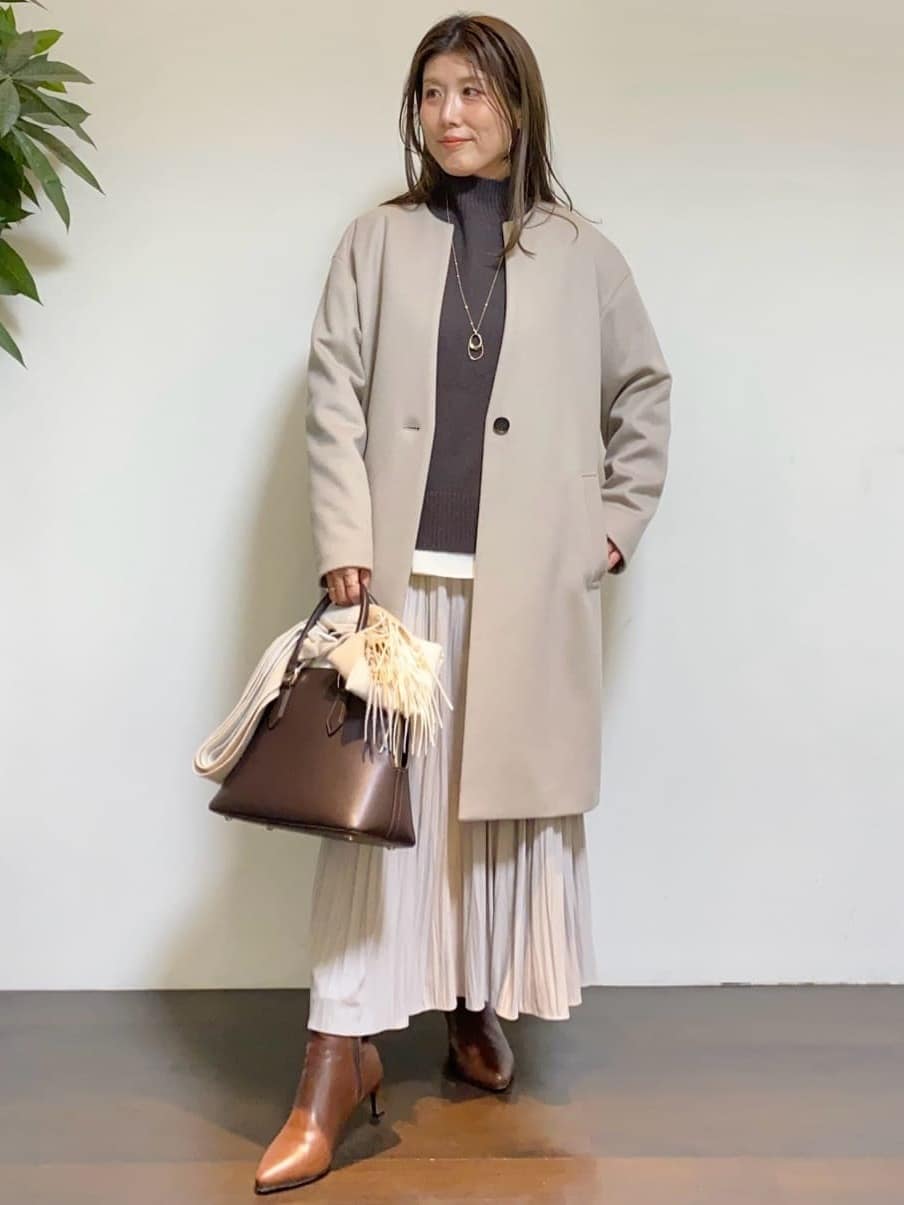 tomoさんの「UNTITLED｜【日本製／通勤／フォーマル】カシミヤ混ノーカラーコート」を使ったコーディネート