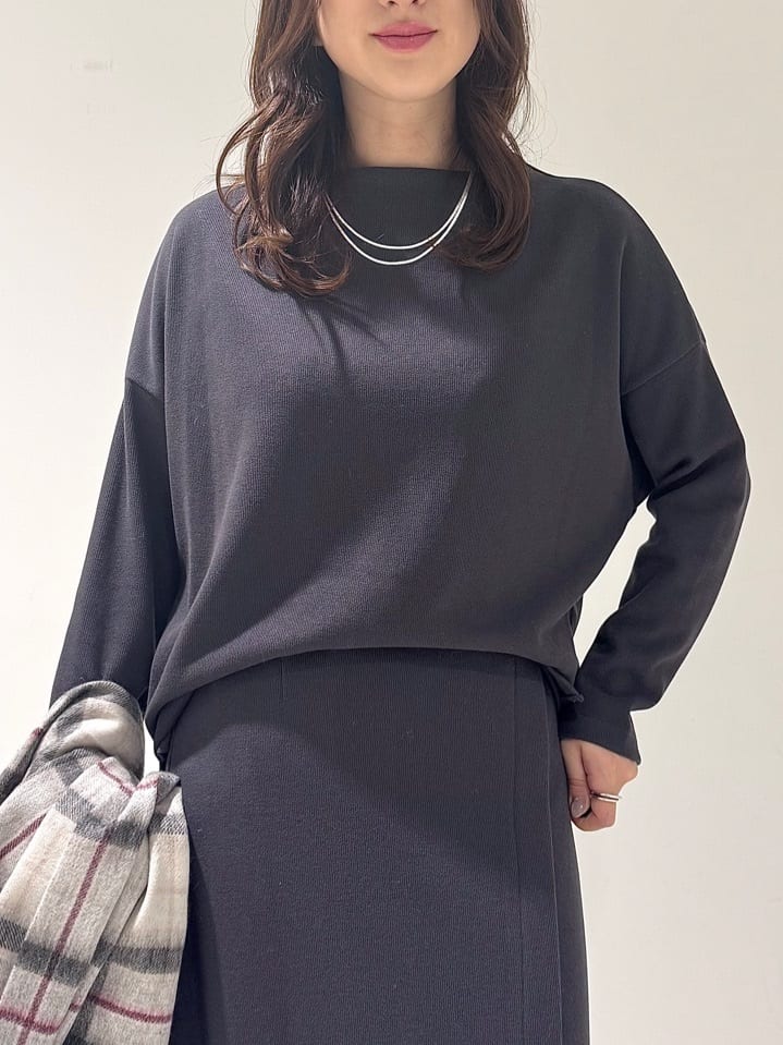 そんさんの「INDIVI｜【SETUP可能／洗える／UVケア】ライトジャージ ボトルネックトップス」を使ったコーディネート