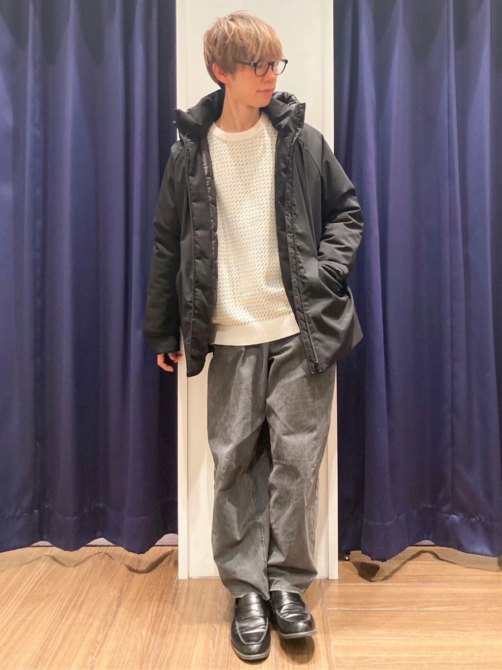 つーじーさんの「THE SHOP TK｜【軽くて、暖かい】SORONA／ソロナ 中綿ブルゾン 防風/軽量/洗濯機OK/フード脱着可」を使ったコーディネート