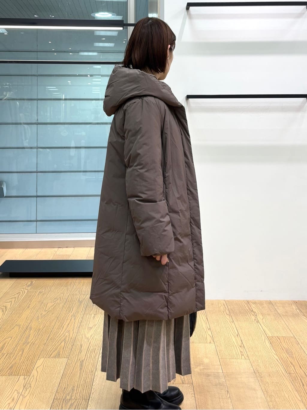 asamiさんの「INDIVI｜【洗える／カシミヤ混】ボトルネック ドルマンスリーブニット」を使ったコーディネート