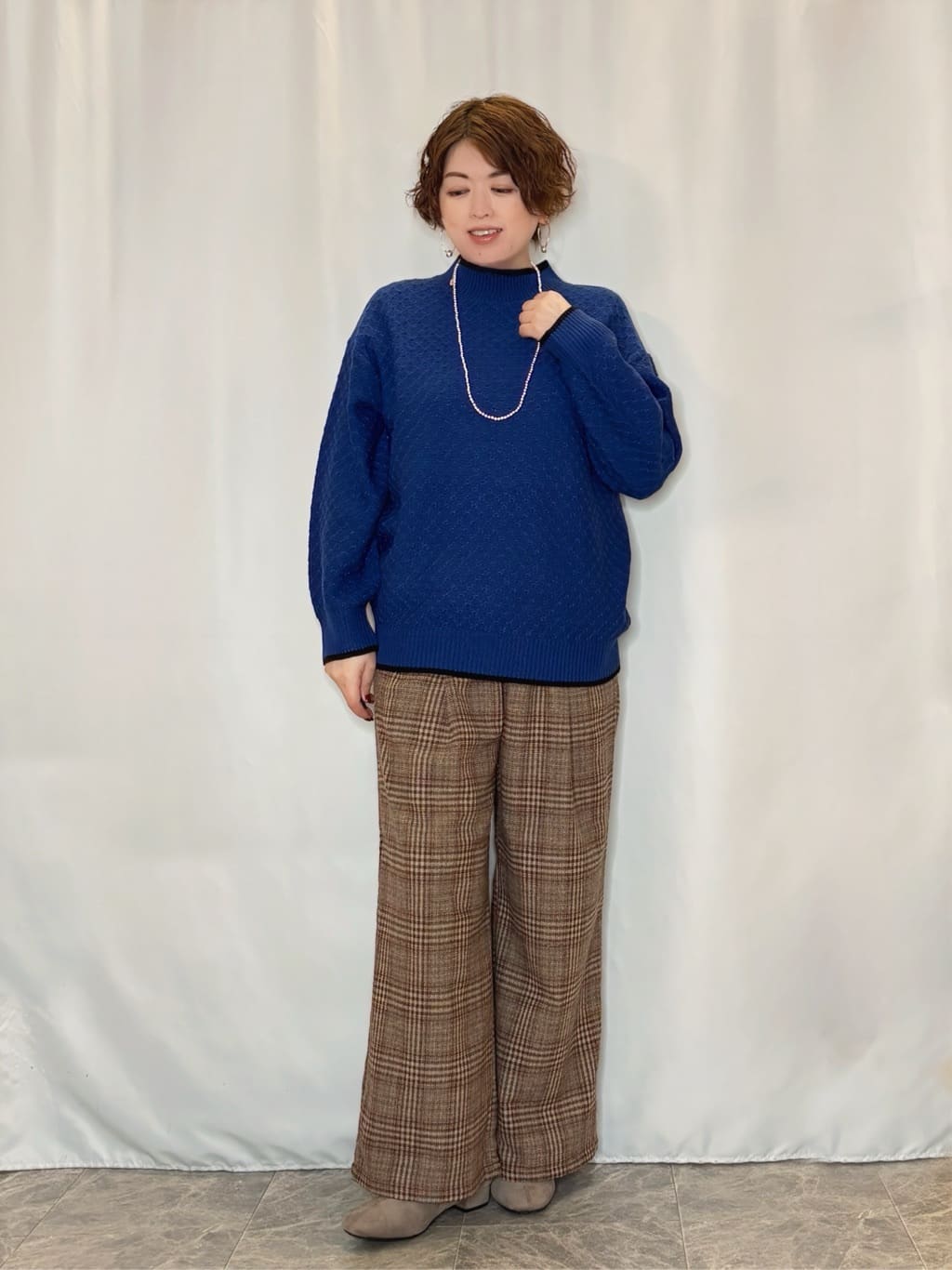 たみさんの「SHOO･LA･RUE｜【あったか/S-LL】脚のラインをきれいに魅せる チェック柄ワイドパンツ」を使ったコーディネート