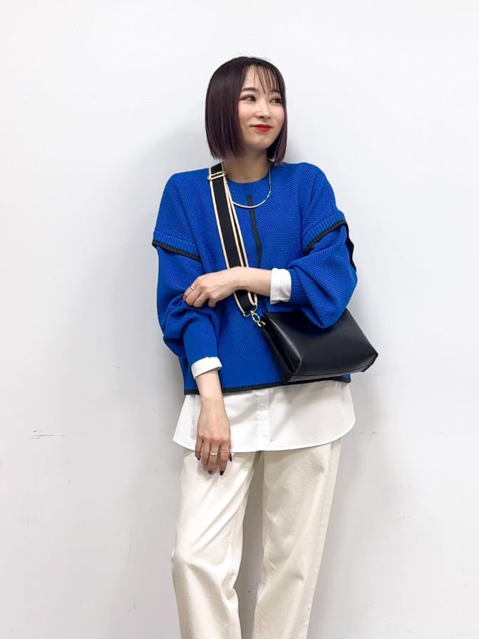 𝐜𝐡𝐢𝐤𝐚さんの「SHOO･LA･RUE｜【SHOO・LA・RUE DENIM】大人のきれいめカジュアルに デニムテーパードパンツ」を使ったコーディネート