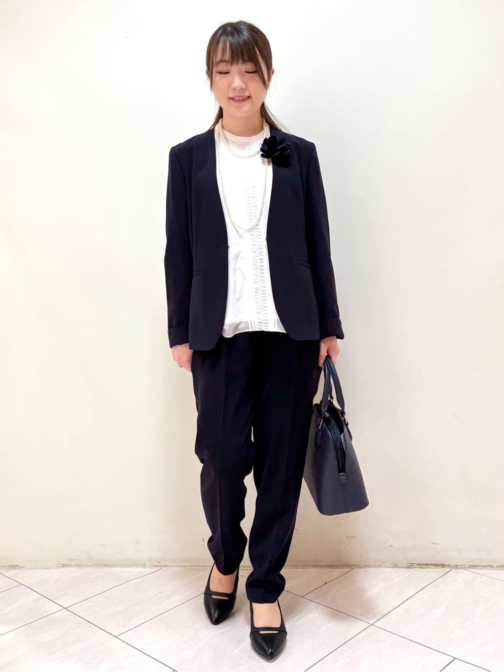 mikiさんの「Reflect｜【SS-4Lサイズ】スタンドネックブラウス」を使ったコーディネート