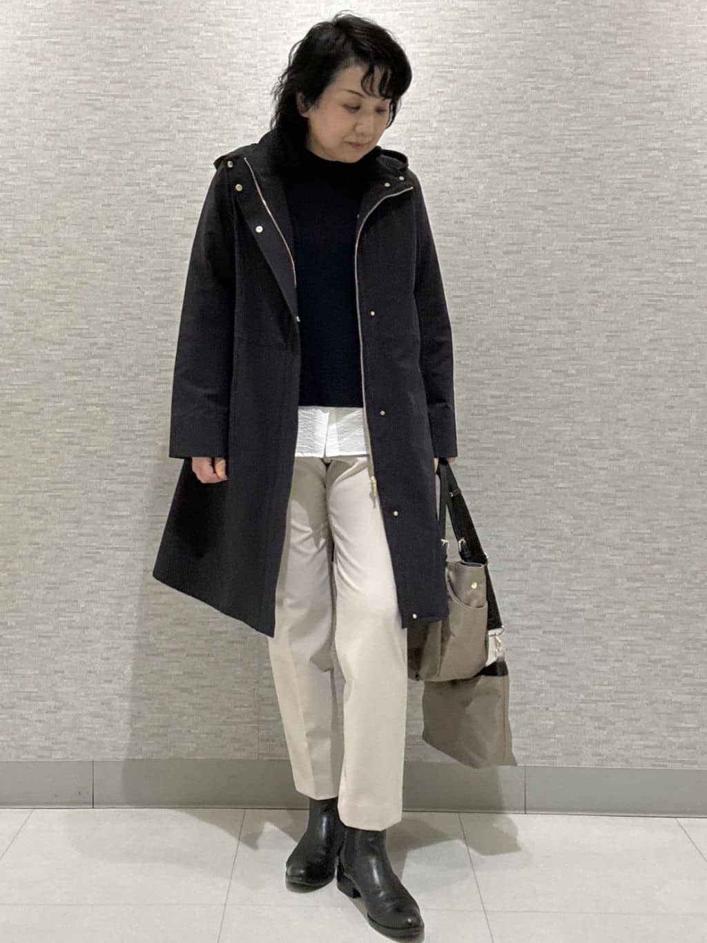 KOJIMAさんの「Reflect｜【中綿ライナー付き】ライナー付きフーデッドロングコート」を使ったコーディネート