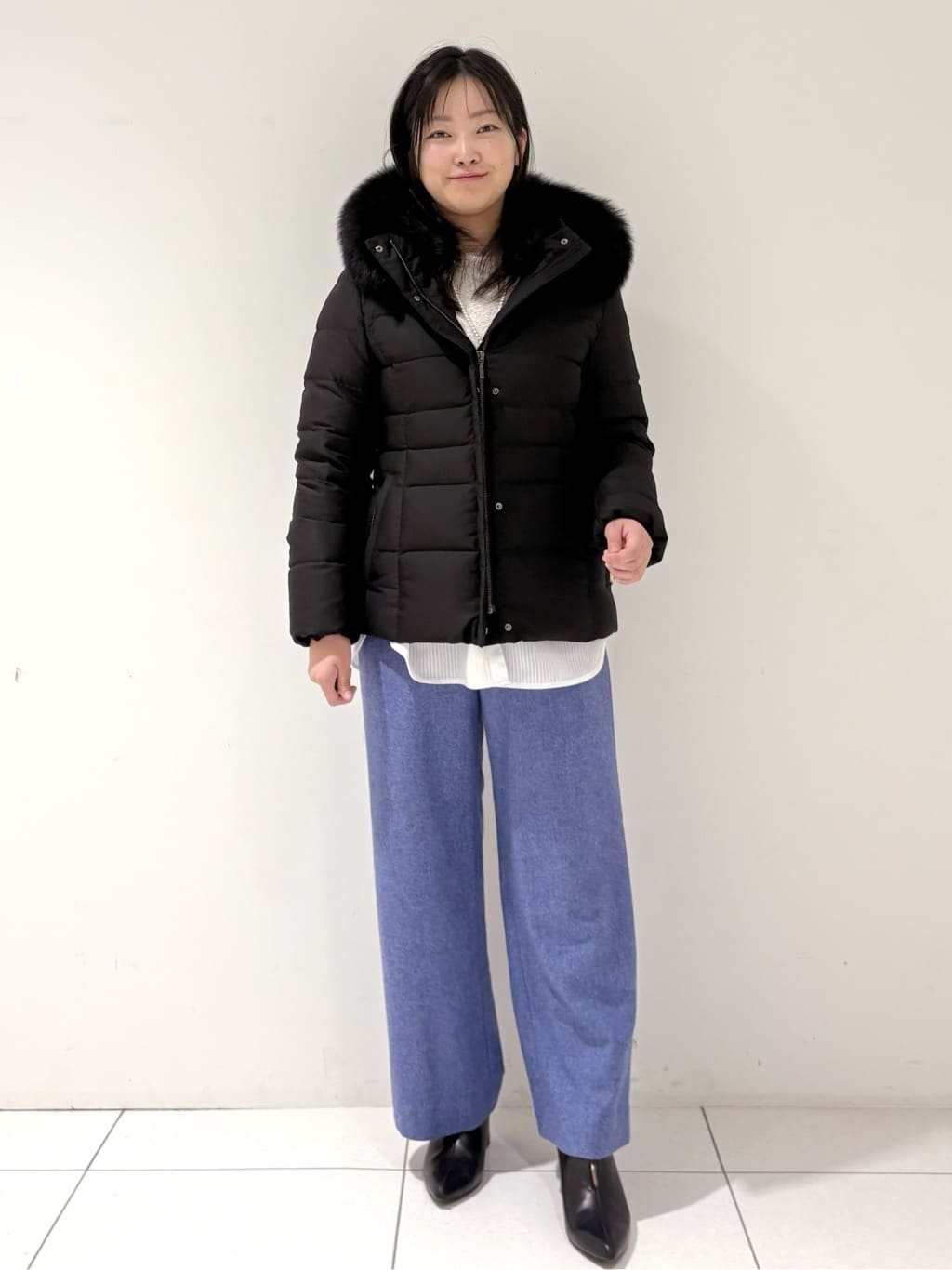 momokoさんの「INDIVI｜【洗える／ラメ／意匠感】ミックスブークレニット」を使ったコーディネート