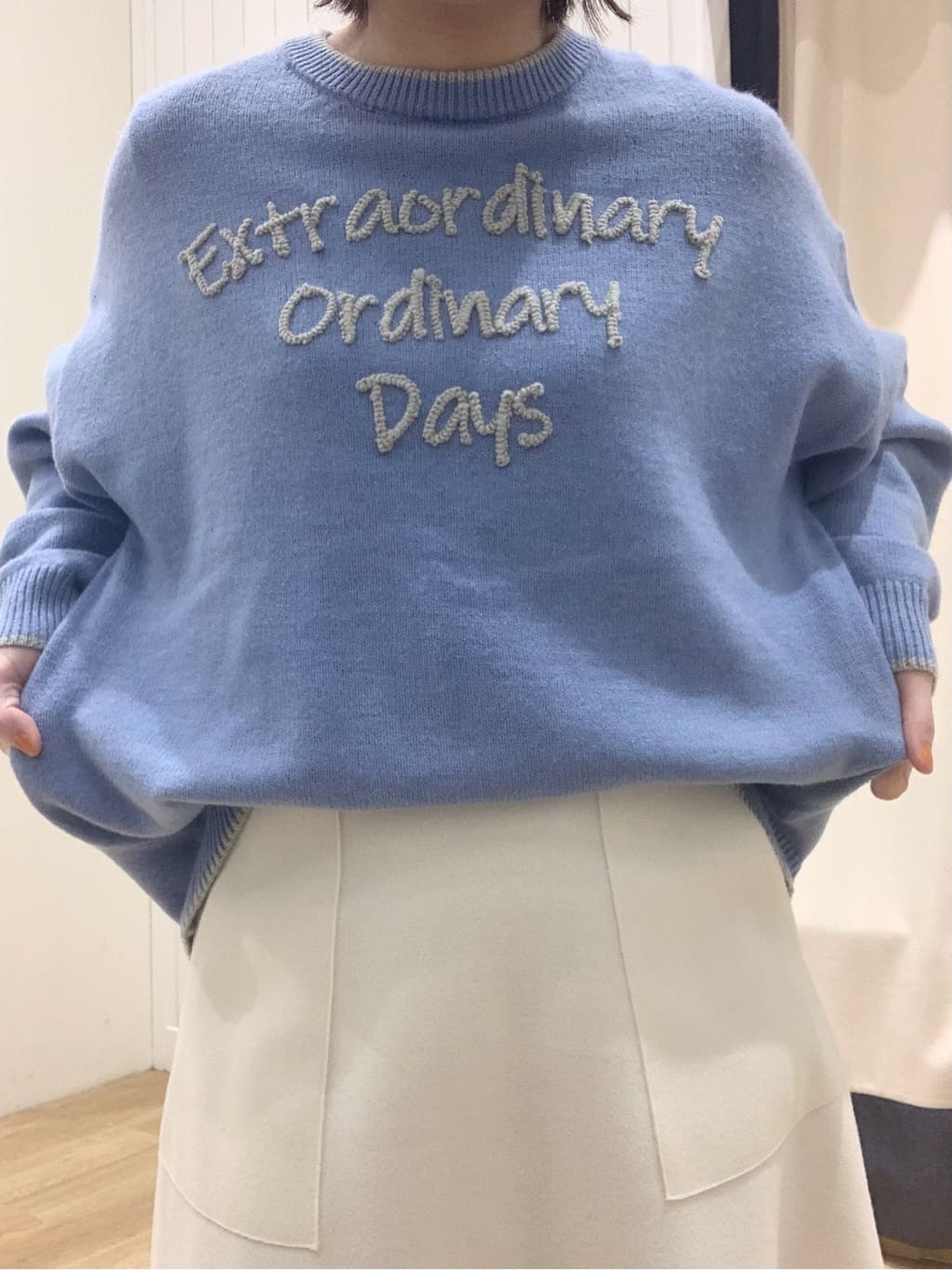 IMARIさんの「Dessin｜【洗える】ペイント風刺繍入り配色ラインニット」を使ったコーディネート