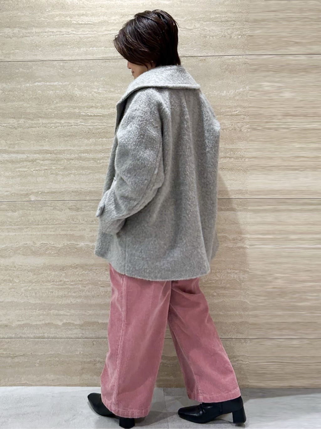 NAMIさんの「OPAQUE.CLIP｜【es】《Mapel／マペル》シャギーミドルコート」を使ったコーディネート