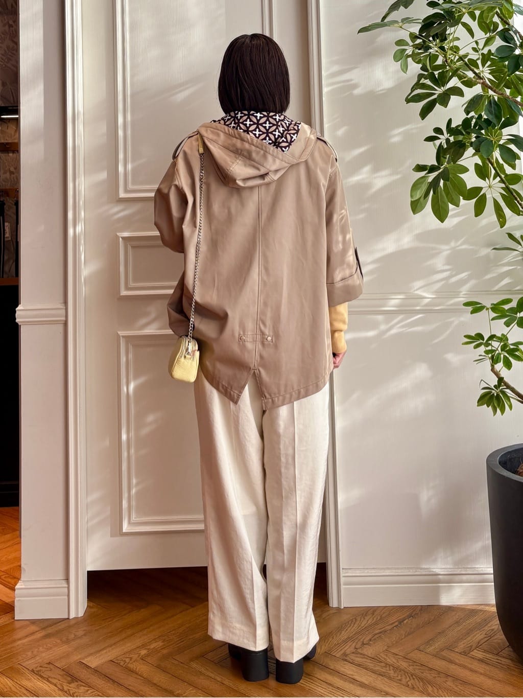 nakaoさんの「DRESSTERIOR｜【ウォッシャブル/撥水素材】Ａライン ショートモッズコート」を使ったコーディネート