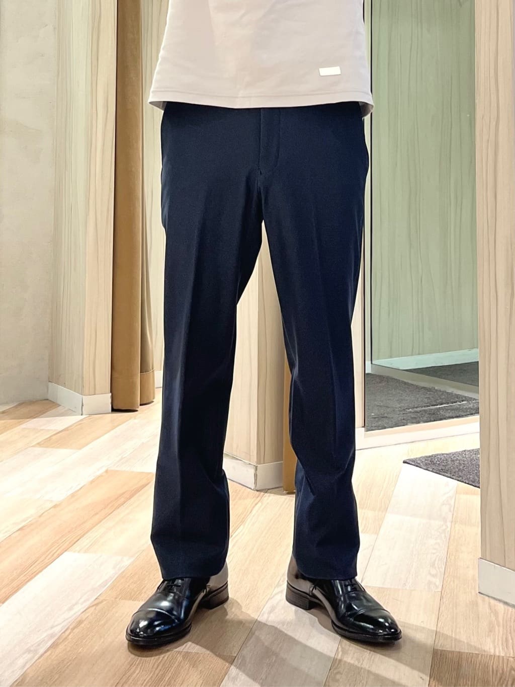 URAさんの「TAKEO KIKUCHI｜【ダウンライナー付き】ドビースタンドカラーコート」を使ったコーディネート