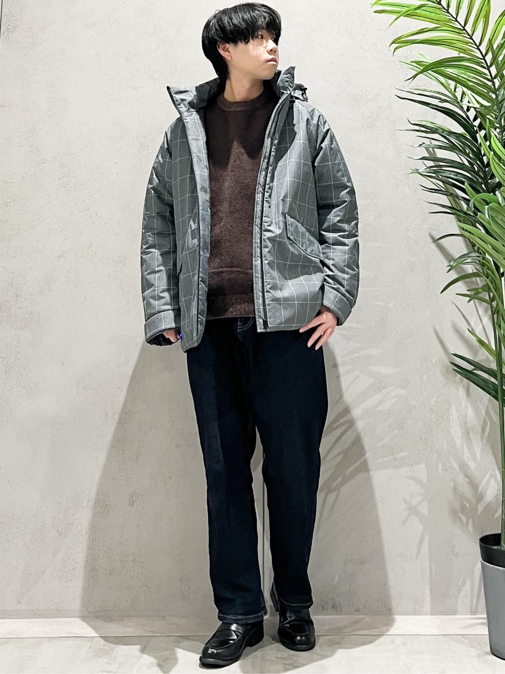 SHI-MAさんの「THE SHOP TK｜【軽くて、暖かい】SORONA／ソロナ 中綿ブルゾン 防風/軽量/洗濯機OK/フード脱着可」を使ったコーディネート