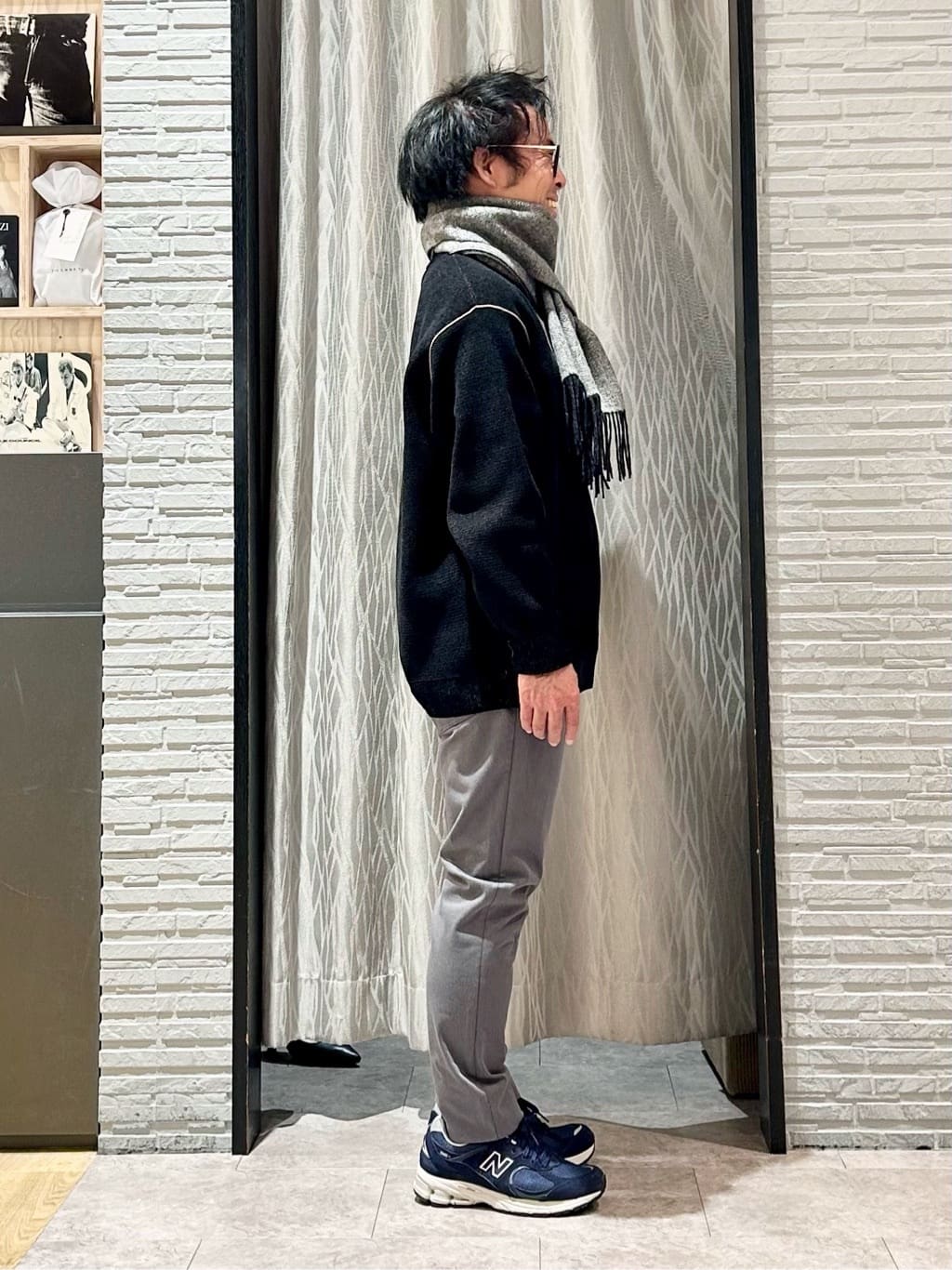 KENJI Iさんの「THE SHOP TK｜【大人の上品カジュアルを叶える】ハグするニット 洗濯機OK／6色展開」を使ったコーディネート