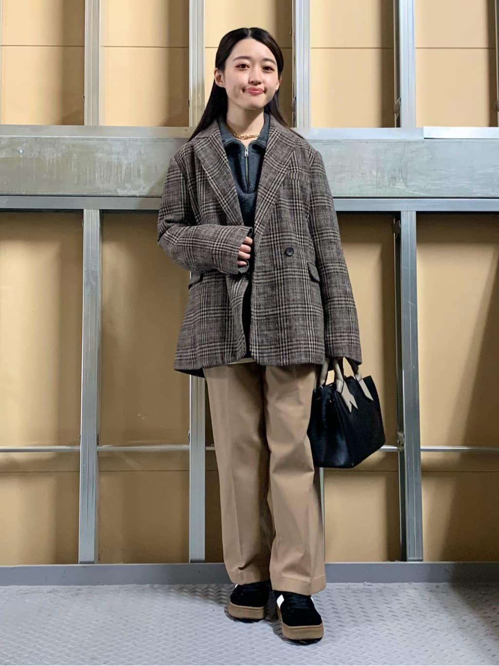 sahoさんの「THE SHOP TK｜【洗える】ほど良くラフで女性らしい ハーフZIPニット」を使ったコーディネート