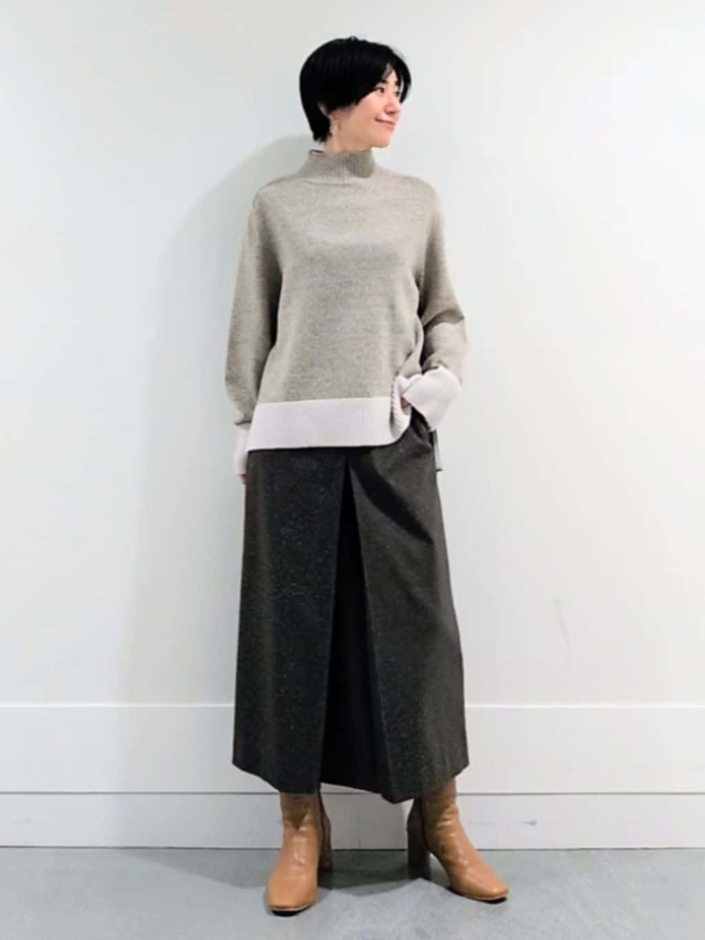 ミズタさんの「UNTITLED｜【8色展開/洗える】ウールカシミヤ ハイネックニット」を使ったコーディネート
