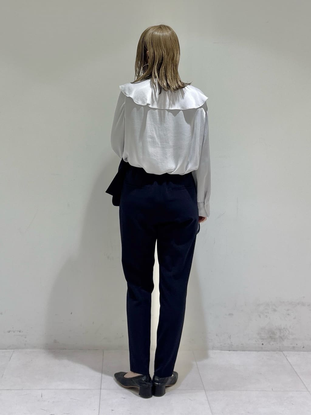 kotakiさんの「INDIVI｜【洗える】ラッフルサテンブラウス」を使ったコーディネート